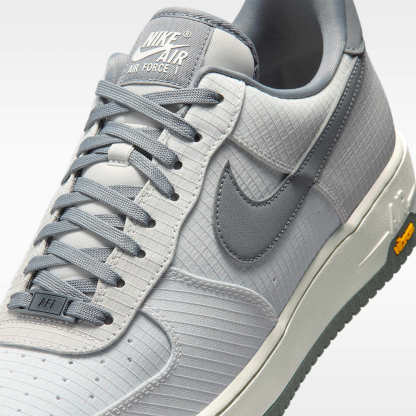 Nike Air Force 1 ’07 LX Vibram Herrenschuhe – Summit White/Light Bone/Speed Yellow/Smoke Grey