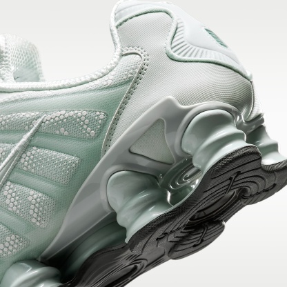 Nike Shox TL Herrenschuh – Light Silver/Newsprint/Light Silver
