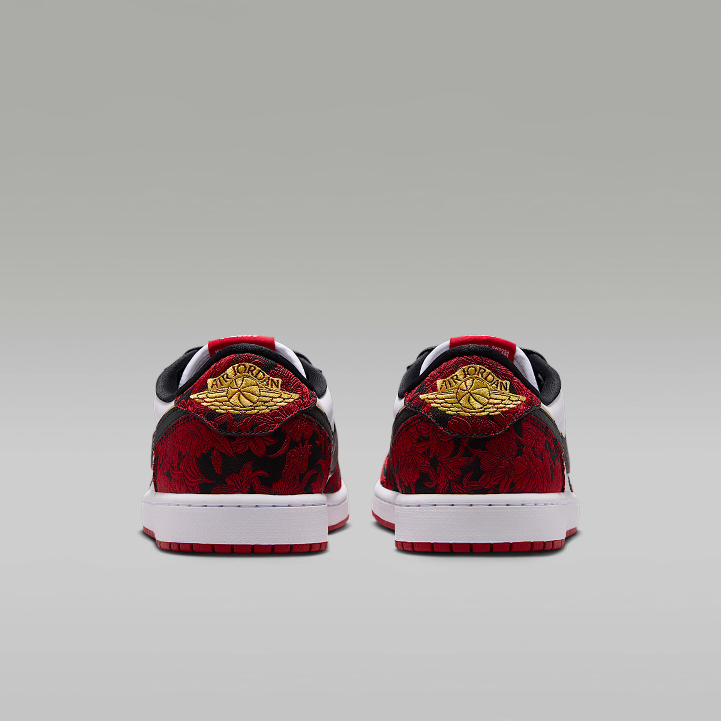 Air Jordan 1 Retro Low OG "Garden" Schuh (Herren) – Schwarz/Summit White/Laser Fuchsia/Varsity Red