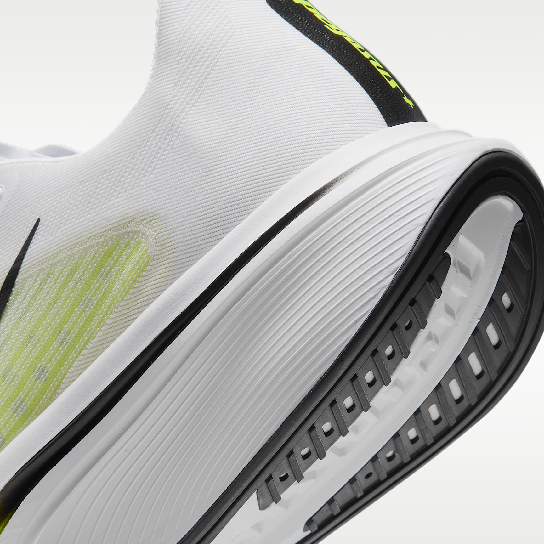 Nike Pegasus Plus 2 Straßenlaufschuh (Herren) – Weiß/Lemon Venom/Schwarz