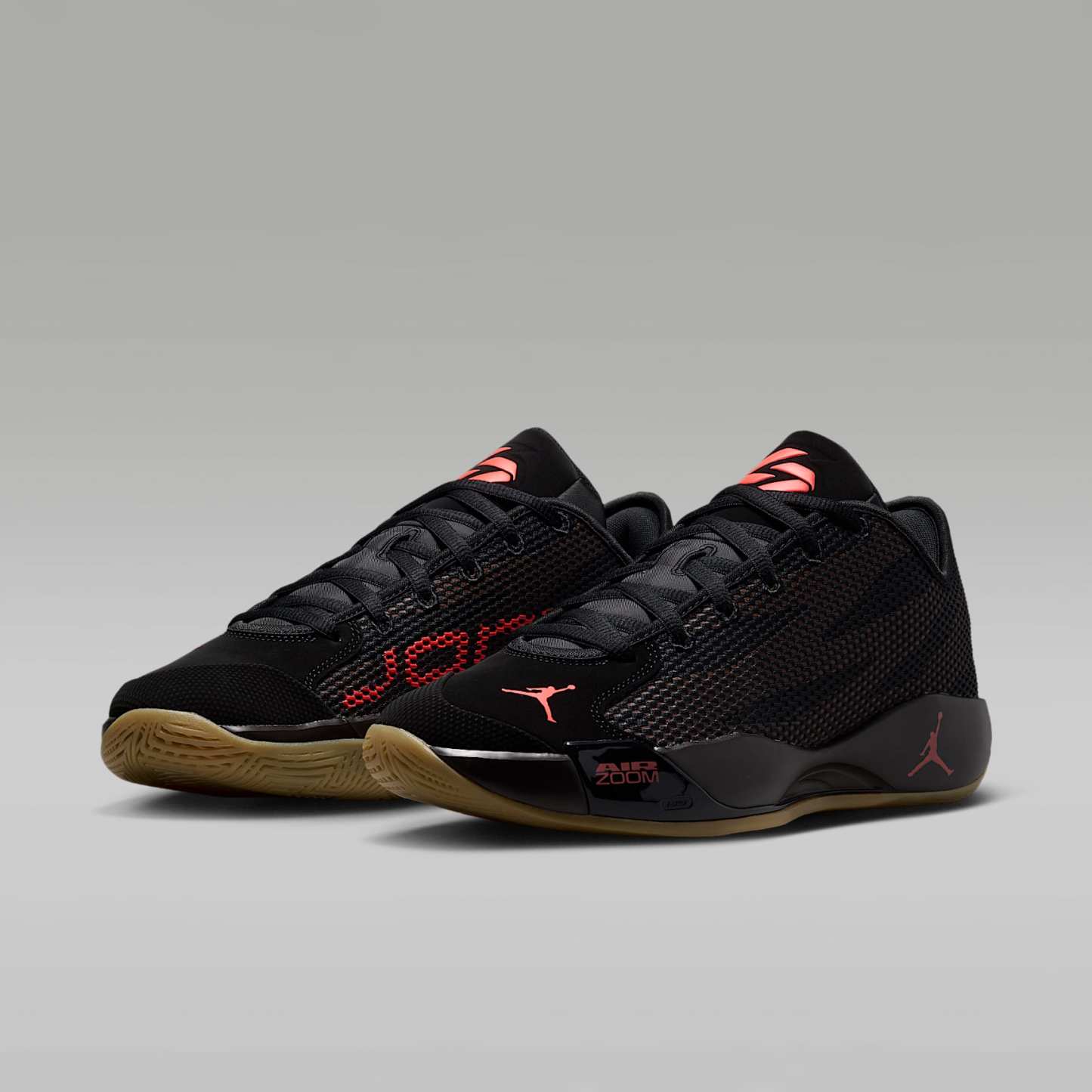 Luka 77 Basketballschuh – Schwarz/Fauna Brown/Gum Light Brown/Infrared 23