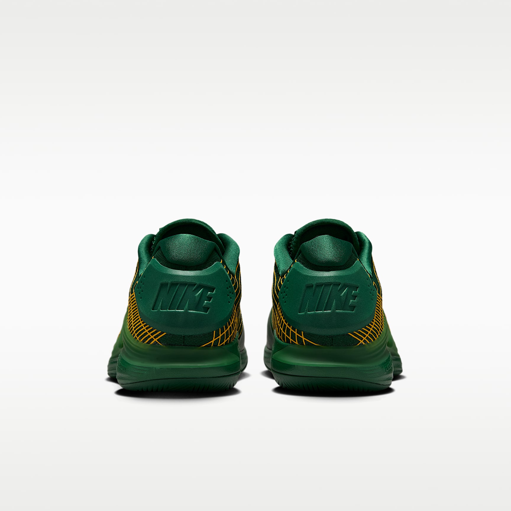 Nike Vapor 12 Hypersmash Tennisschuh für Hartplätze (Herren) – Gorge Green/University Red/University Gold/Weiß