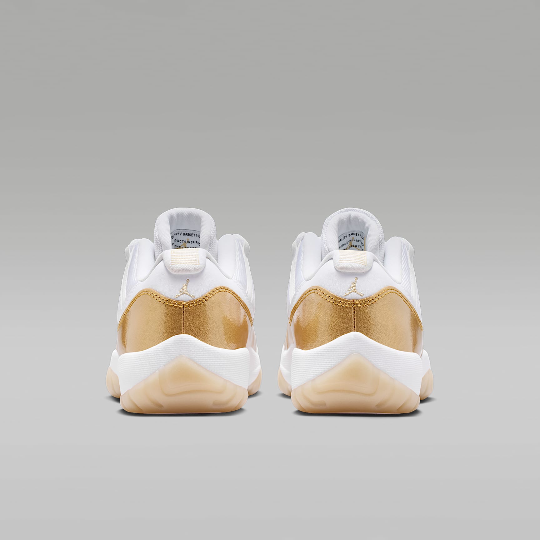 Air Jordan 11 Low "Mother's Day" Schuh (Damen) – Weiß/Team Gold/Metallic Gold