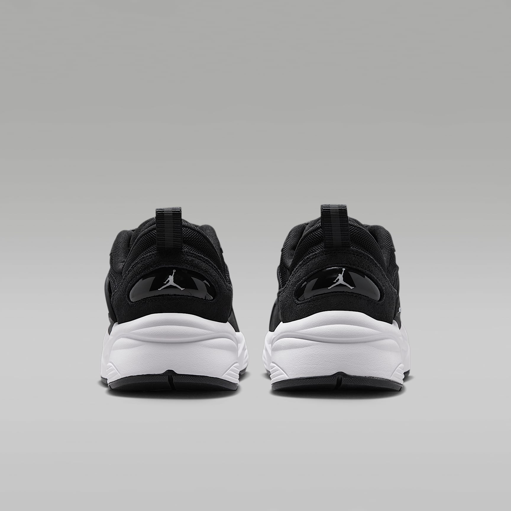 Jordan Trunner O/S Schuhe (Herren) – Schwarz/Weiß