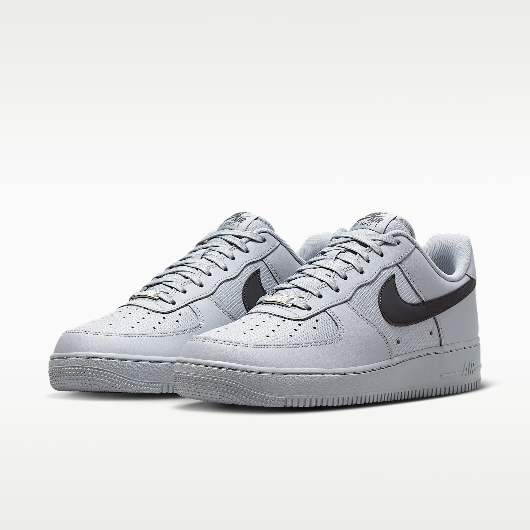 Nike Air Force 1 '07 LV8 Schuh (Herren) – Wolf Grey/Wolf Grey/Dark Smoke Grey
