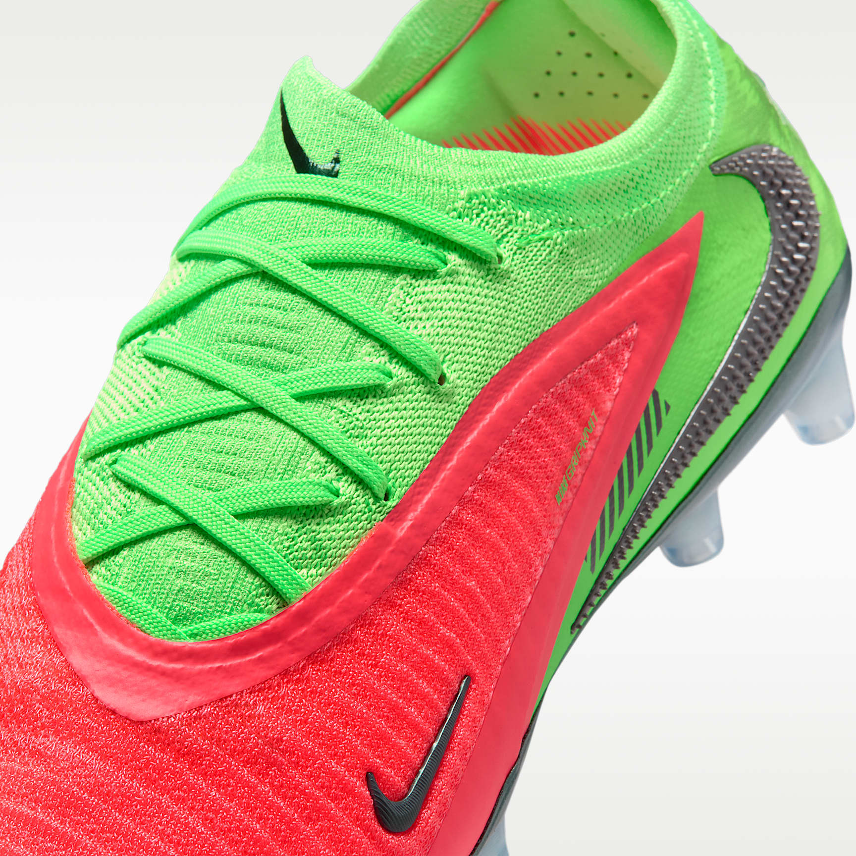 Nike Phantom 6 Low Elite "Erling Haaland" Fußballschuh für Kunstrasen – Hot Punch/Green Strike/Schwarz