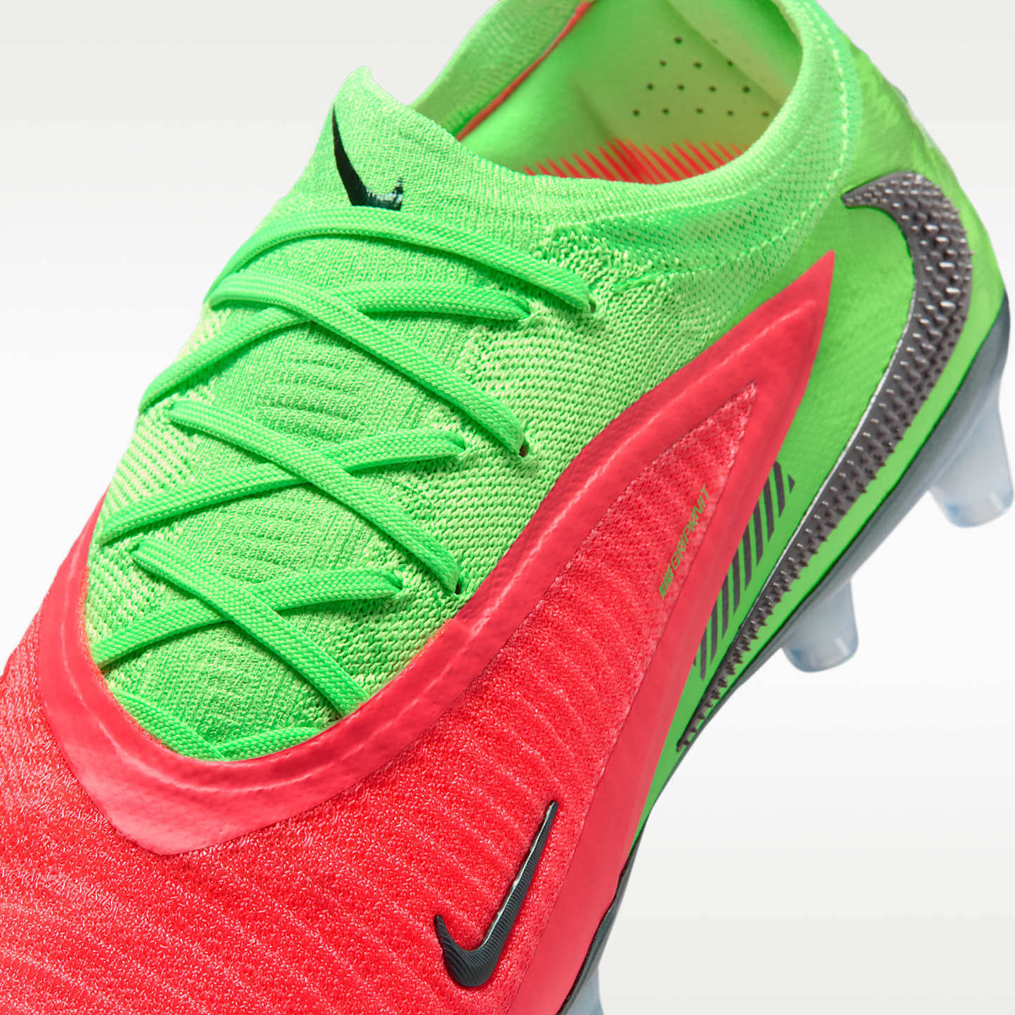 Nike Phantom 6 Low Elite "Erling Haaland" Fußballschuh für Kunstrasen – Hot Punch/Green Strike/Schwarz