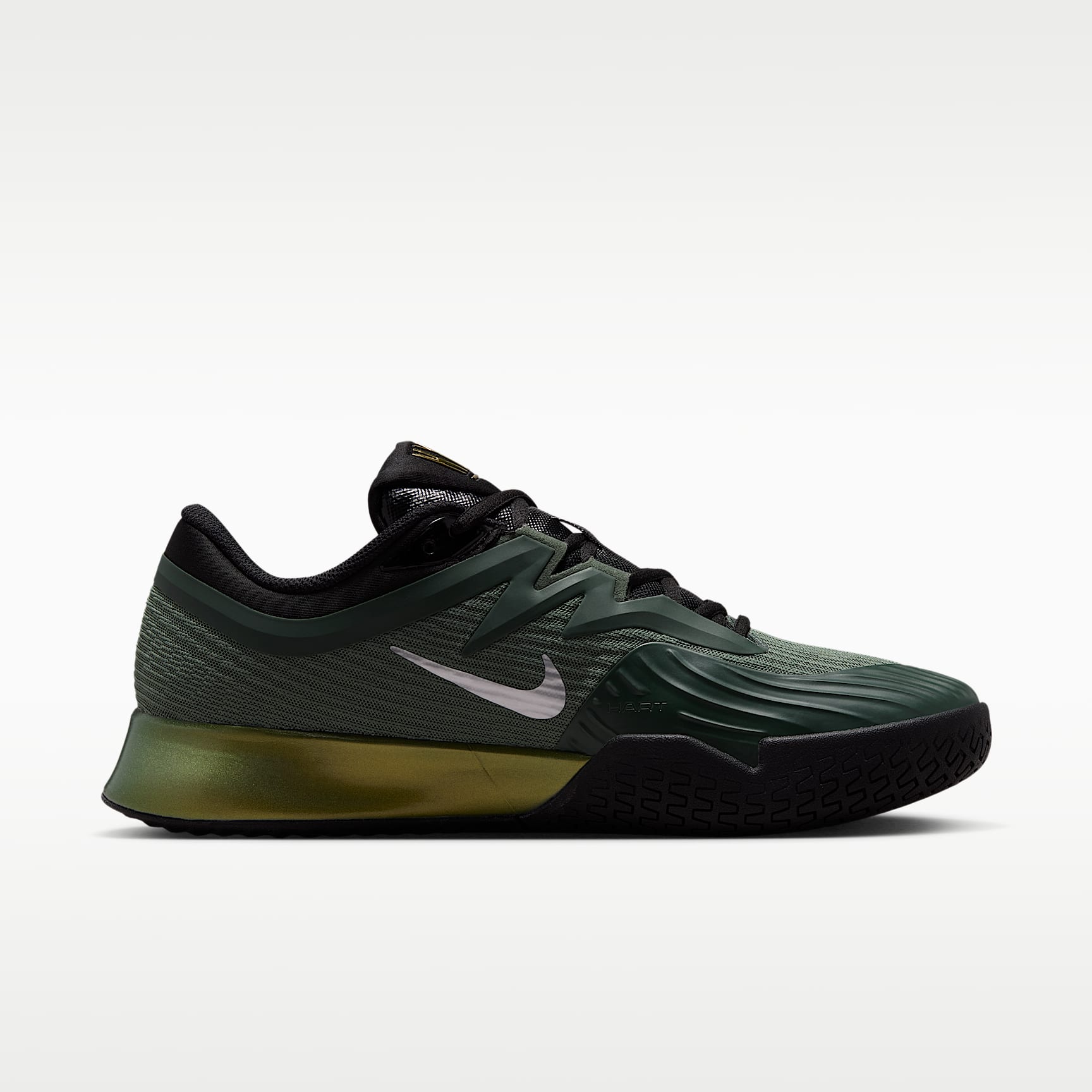 Nike Vapor Pro 3 PRM Tennisschuhe für den Hartplatz (Herren) – Camo Green/Pure Platinum/Schwarz/Metallic Gold