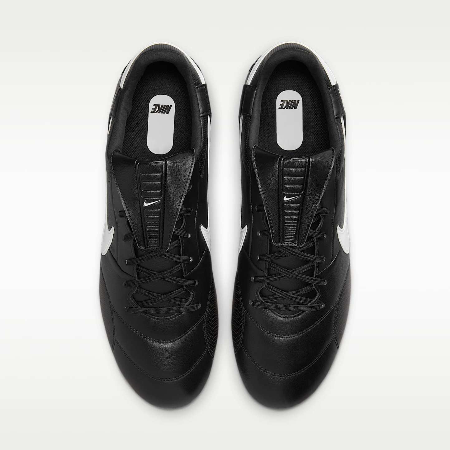 Nike Premier 3 SG-Pro Low-Top-Fußballschuh – Schwarz/Weiß