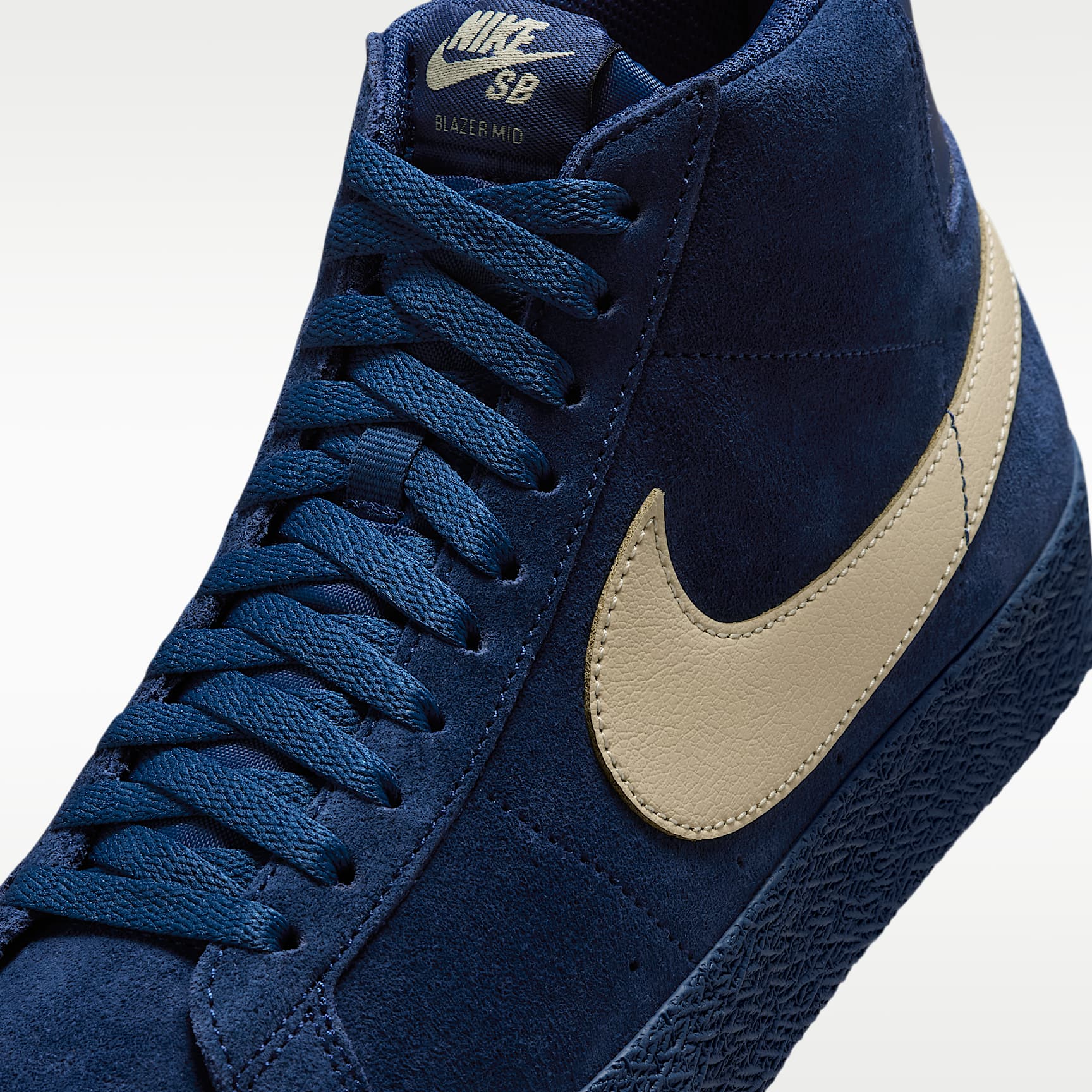 Nike SB Zoom Blazer Mid Skateboardschuh – Coastal Blue/Coastal Blue/Pale Yellow