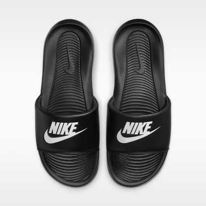 Nike Victori One Slides (Herren) – Schwarz/Schwarz/Weiß