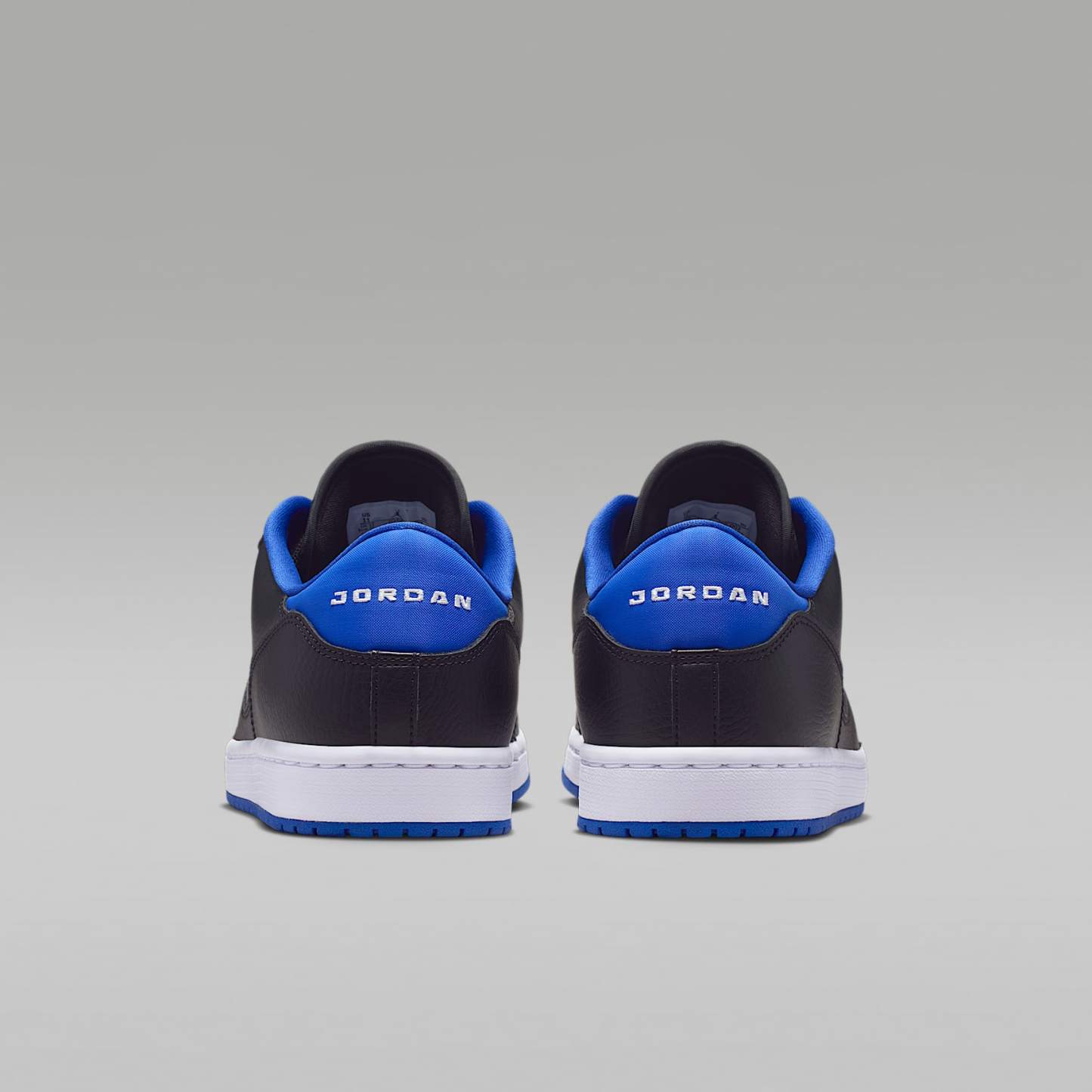 Jordan Court Connect Low Herrenschuhe – Schwarz/Game Royal/Weiß