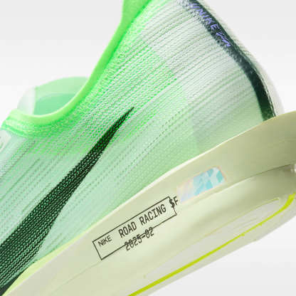 Nike Streakfly 2 Straßenlaufschuh für Wettkämpfe – Barely Green/Volt Ice/Sapphire/Black Spruce