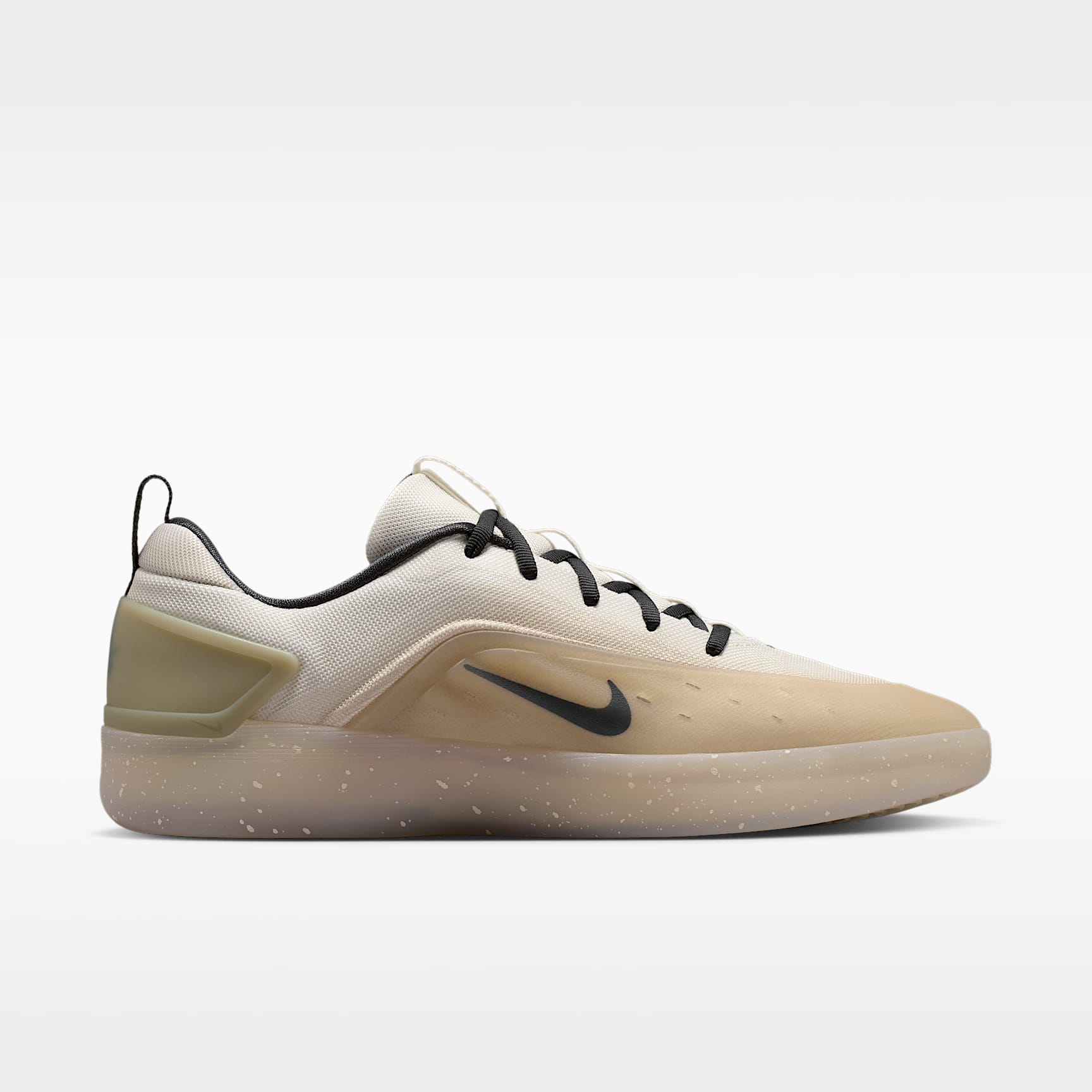 Nike SB Zoom Nyjah 4 Skateboardschuh – Desert Khaki/Light Orewood Brown/Light Bone/Dark Smoke Grey