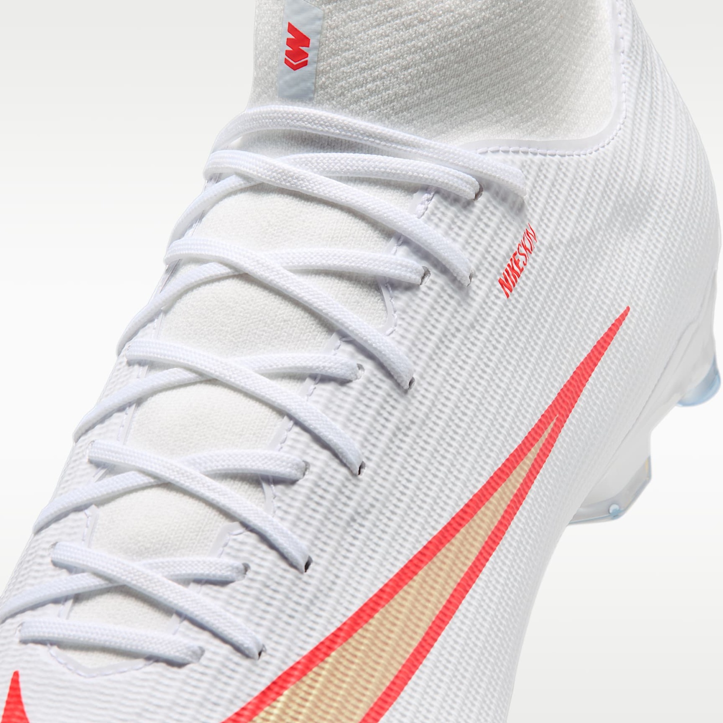 Nike Mercurial Superfly 11 Academy High-Top-Fußballschuh für verschiedene Böden – Weiß/Bright Crimson/Blur