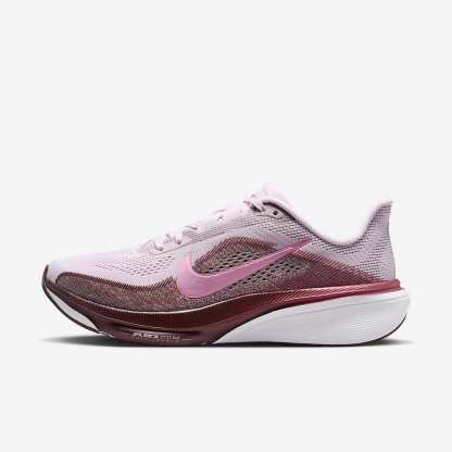 Nike Pegasus 42 Straßenlaufschuh (Damen) – Bleached Lilac/Mystic Dates/Pink Smoke/Pink Rise
