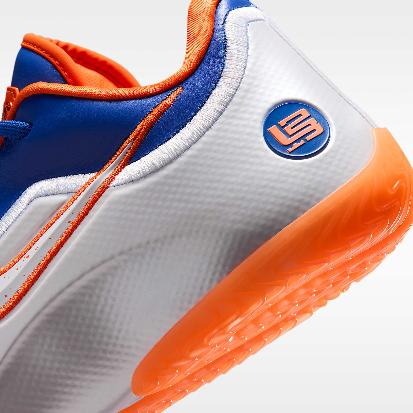LeBron XXIII Basketballschuhe – Game Royal/Safety Orange/Weiß
