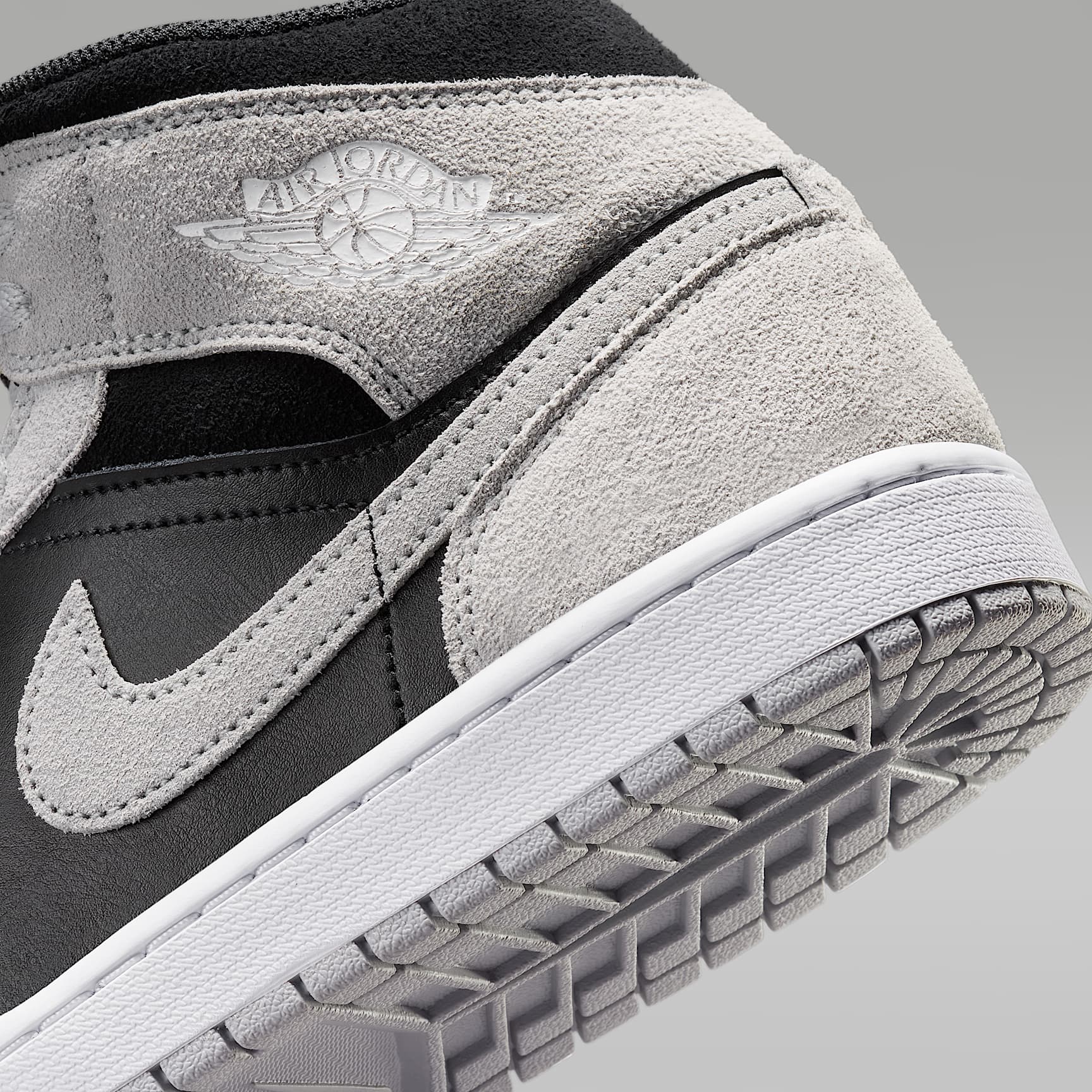 Air Jordan 1 Mid Herrenschuh – Light Smoke Grey/Schwarz/Weiß