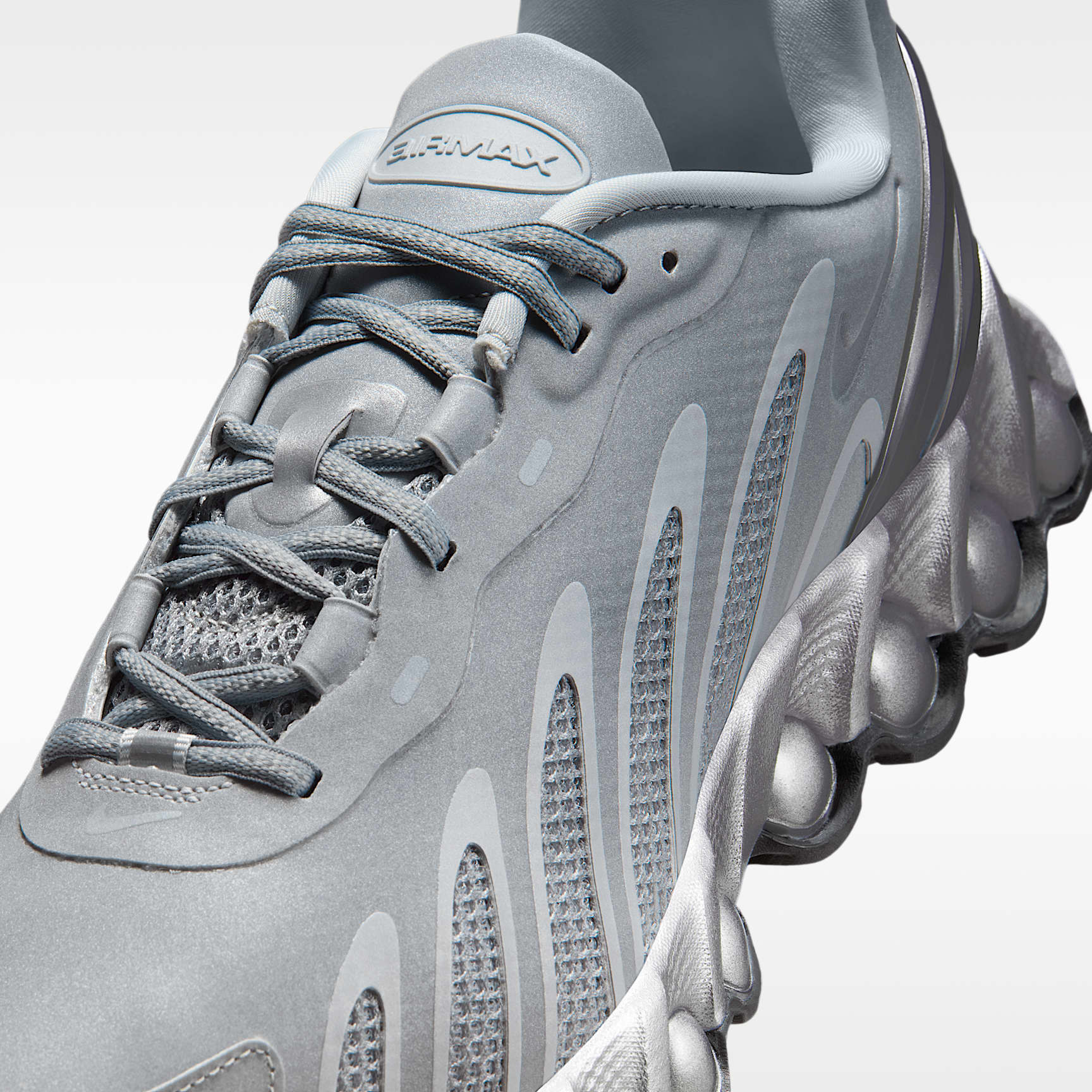 Nike Air Max Dn8 Schuh (Herren) – Metallic Silver/Schwarz/Metallic Silver