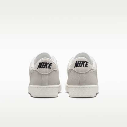 Nike Tennis Classic Damenschuh – Sail/Schwarz/Sail