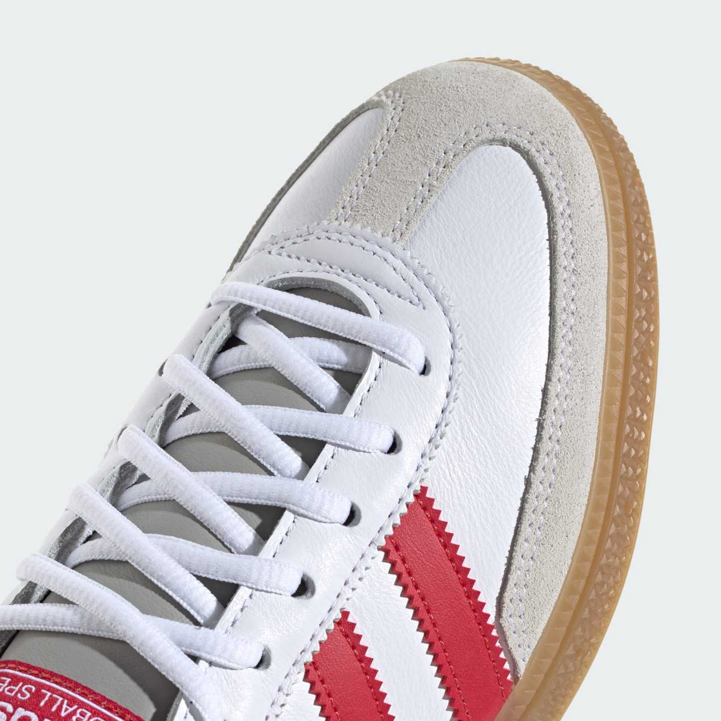 HANDBALL SPEZIAL SCHUH – Cloud White / Strawberry Red / Grey Two – KI5241