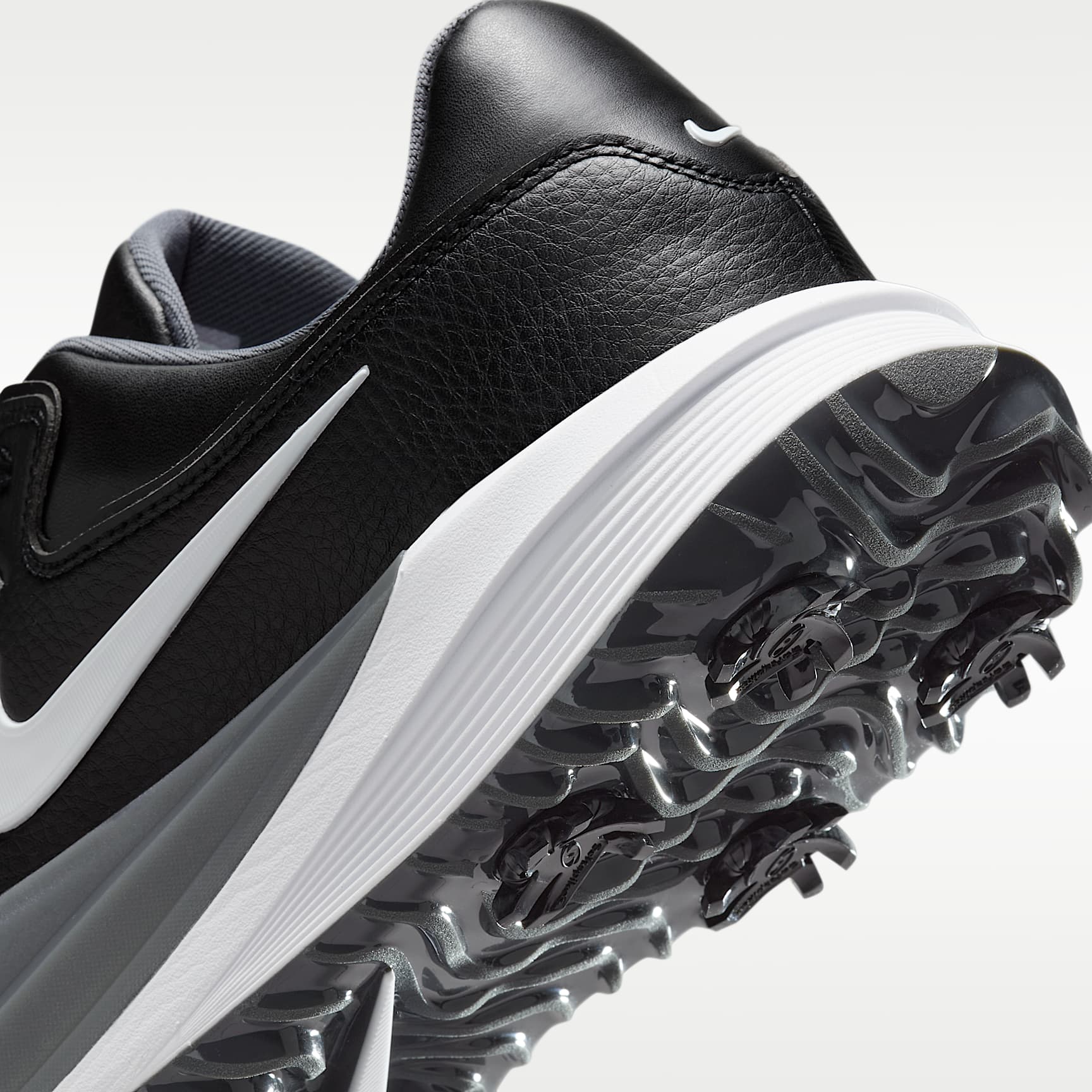 Nike Victory Pro 4 Golfschuh – Schwarz/Iron Grey/Weiß