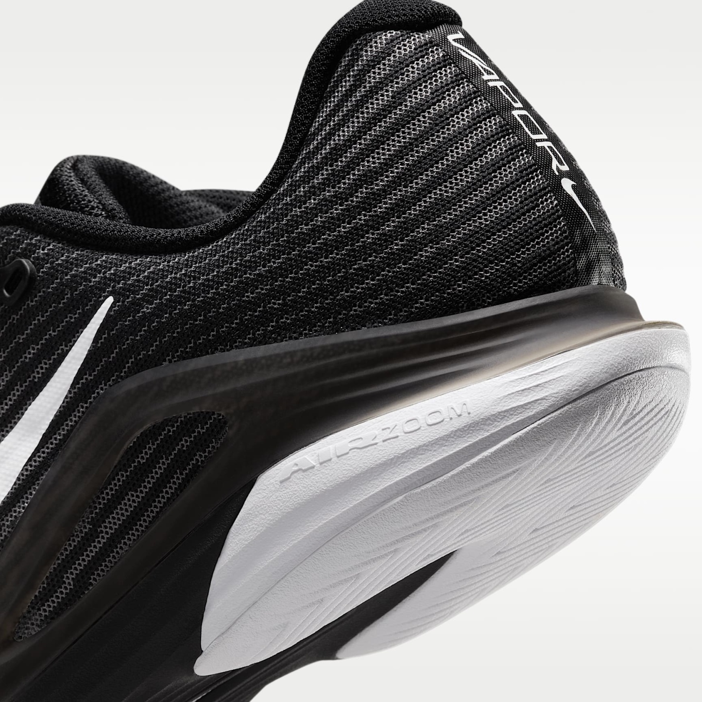 Nike Vapor 12 Tennisschuh für Hartplätze (Damen) – Schwarz/Dark Smoke Grey/Weiß