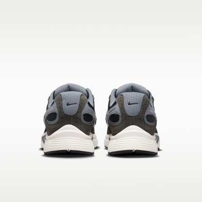 Nike V5 RNR Suede Schuh (Herren) – Anthracite/Cool Grey/Newsprint/Schwarz
