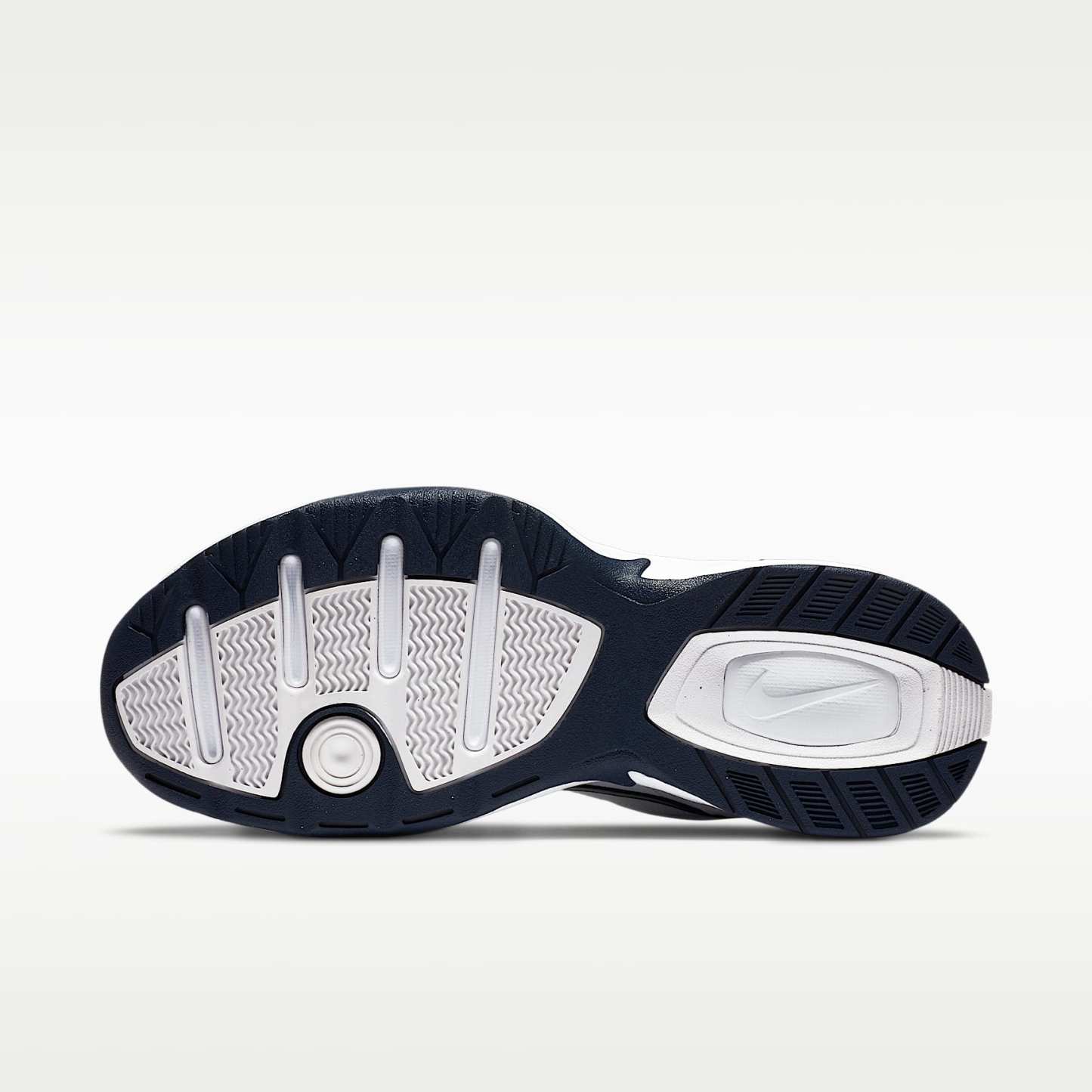 Nike Air Monarch IV Workout-Schuh für Herren – Weiß/Metallic Silver