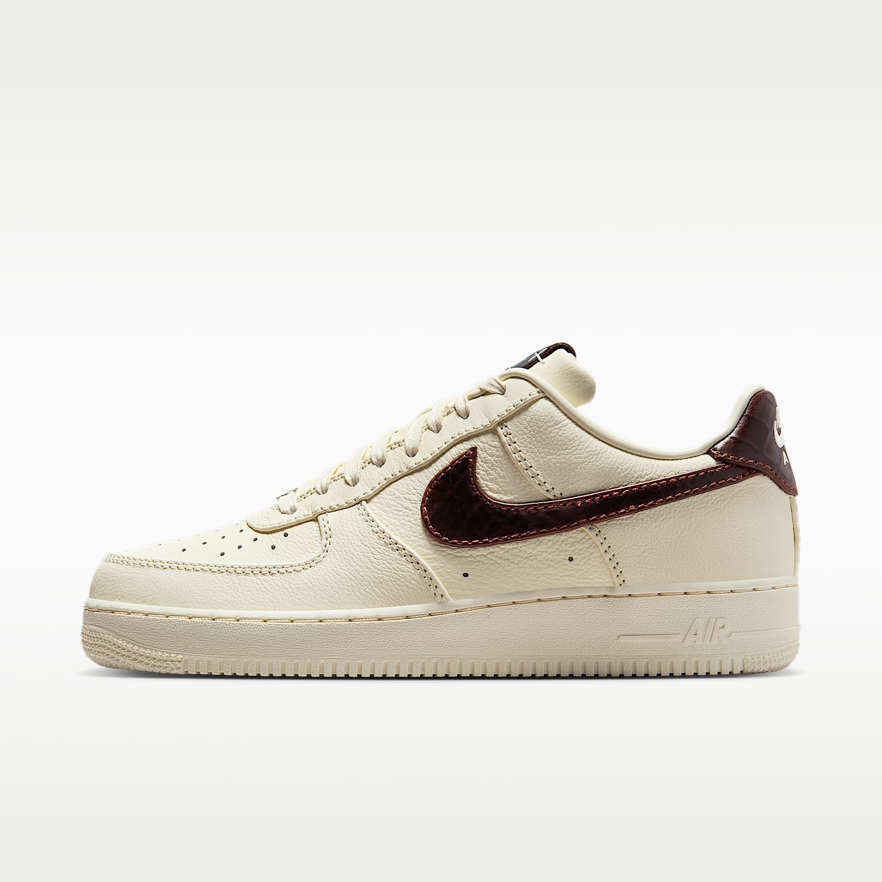 Nike Air Force 1 '07 Herrenschuh – Soft Pearl/Weiß/Ghost