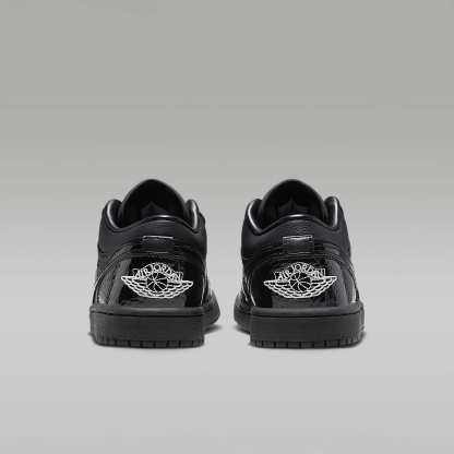 Air Jordan 1 Low SE Damenschuh – Schwarz/Weiß/Metallic Silver/Schwarz