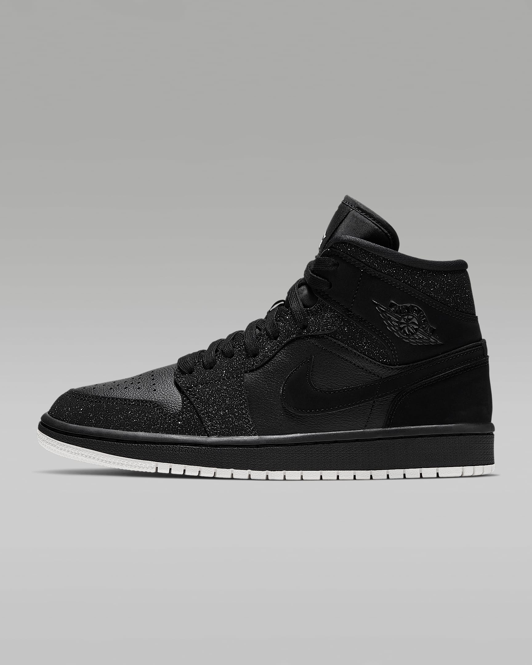 Air Jordan 1 Mid Schuh (Damen) – Schwarz/Weiß/Phantom