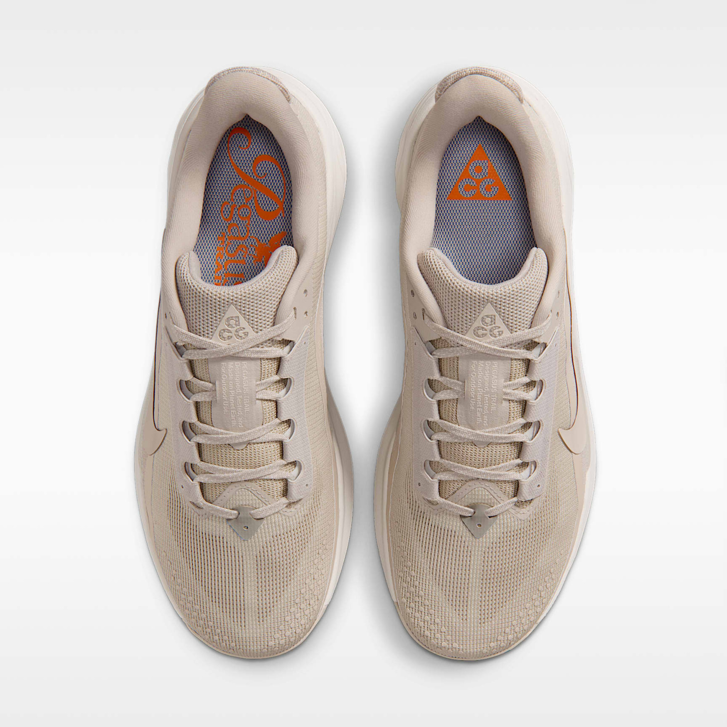 Nike ACG Pegasus Trail Traillaufschuh (Herren) – Cream II/Light Orewood Brown/Safety Orange/Cream II