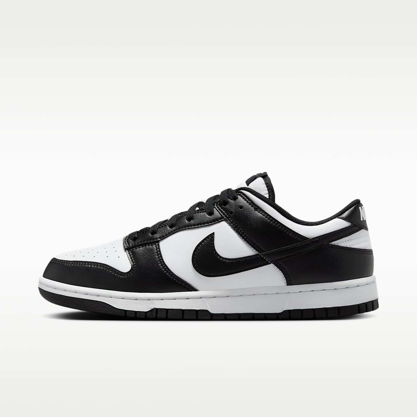 Nike Dunk Low Retro Herrenschuh – Weiß/Weiß/Schwarz