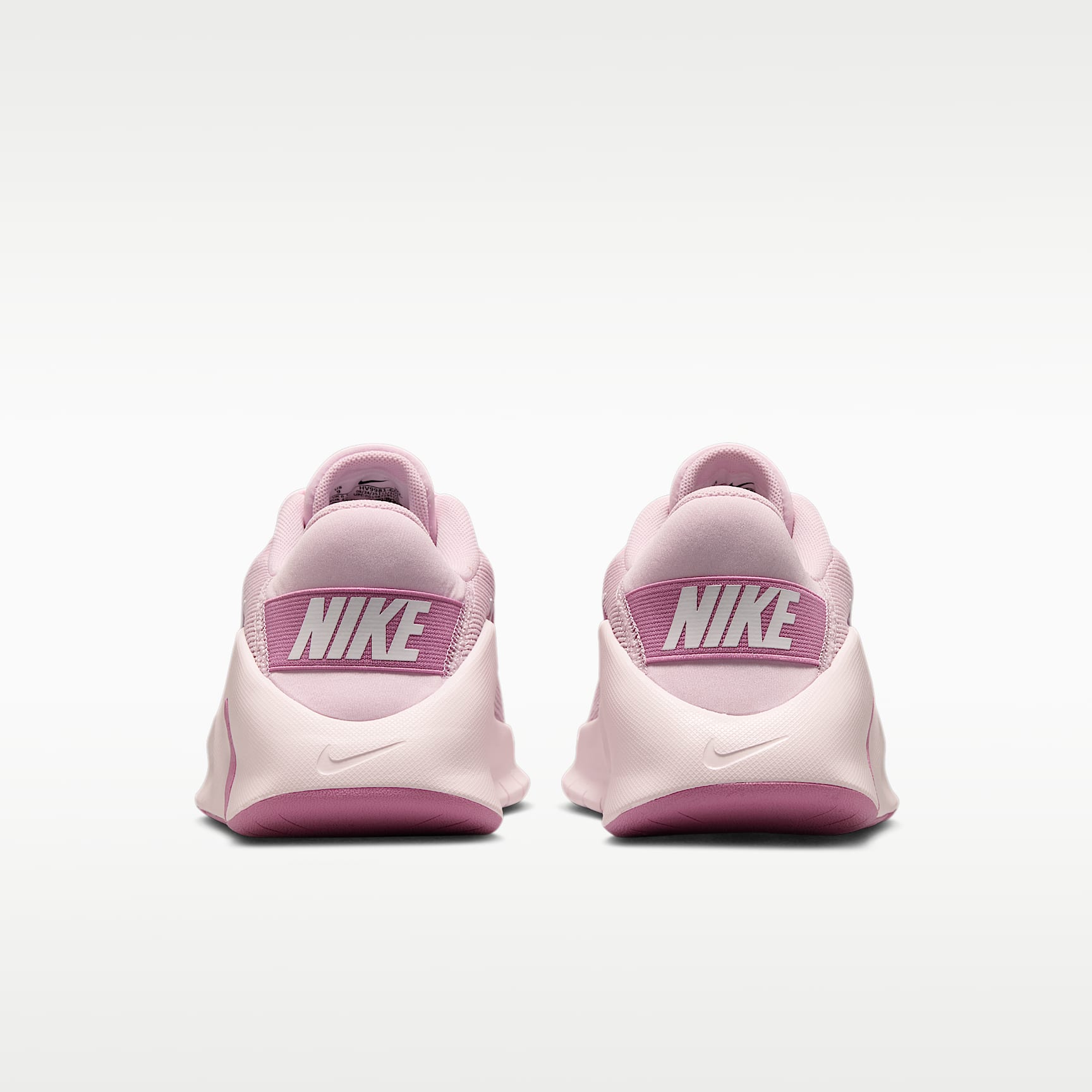 Nike Flex Train Workout-Schuh (Damen) – Pink Foam/Pearl Pink/Peony/Weiß
