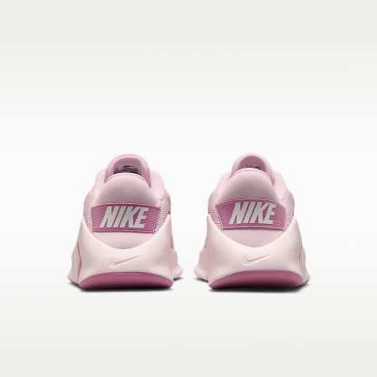 Nike Flex Train Workout-Schuh (Damen) – Pink Foam/Pearl Pink/Peony/Weiß