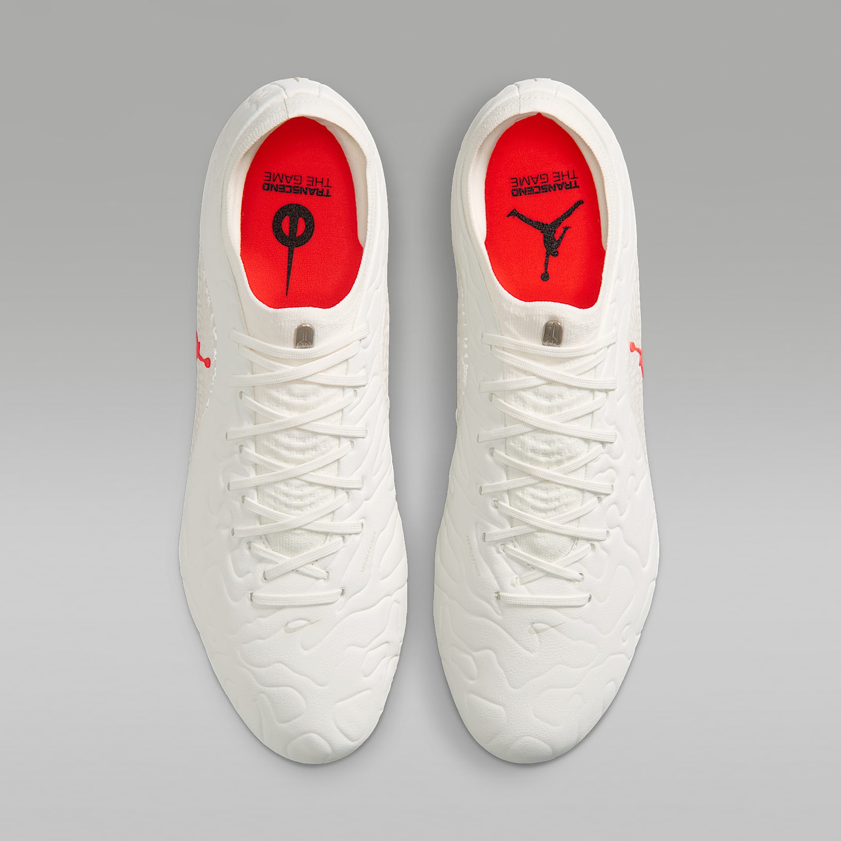 Jordan Tiempo Maestro Elite SE Low-Top-Fußballschuh für normalen Rasen – Sail/Infrared 23