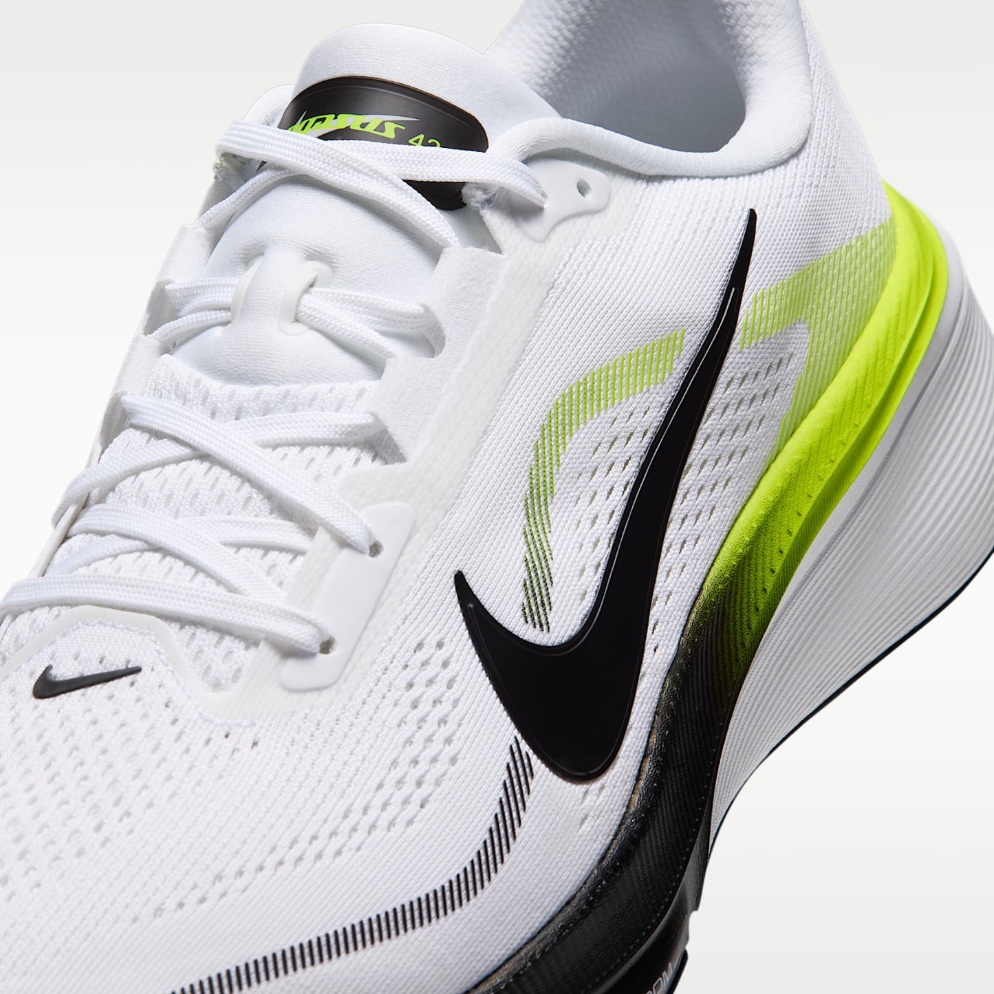 Nike Pegasus 42 Straßenlaufschuh (Herren) – Weiß/Lemon Venom/Weiß/Schwarz