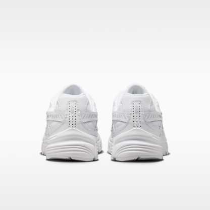 Nike Initiator Damenschuh – Weiß/Photon Dust/Metallic Silver