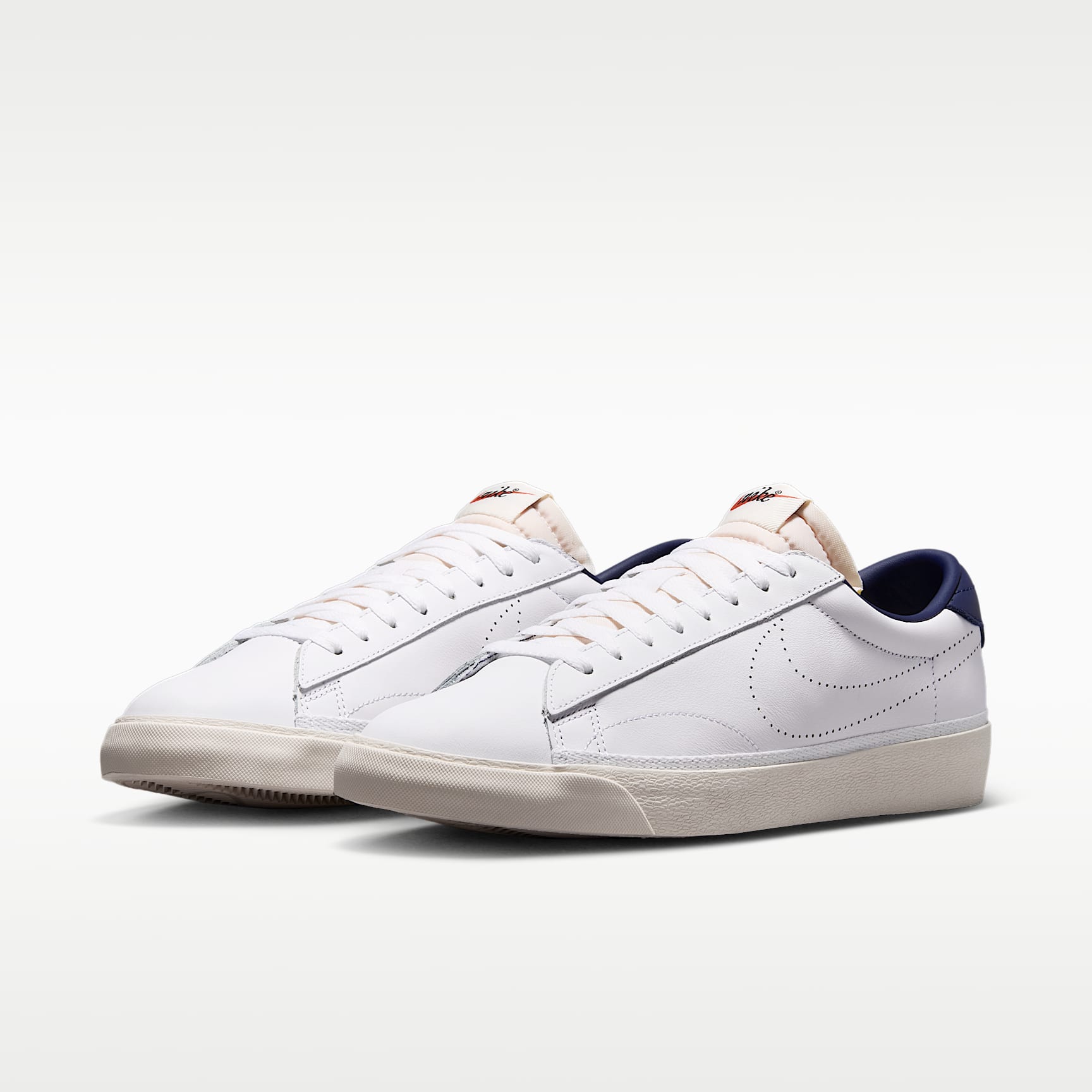 Tennis Classic Schuh (Herren) – Weiß/Midnight Navy/Sail/Weiß