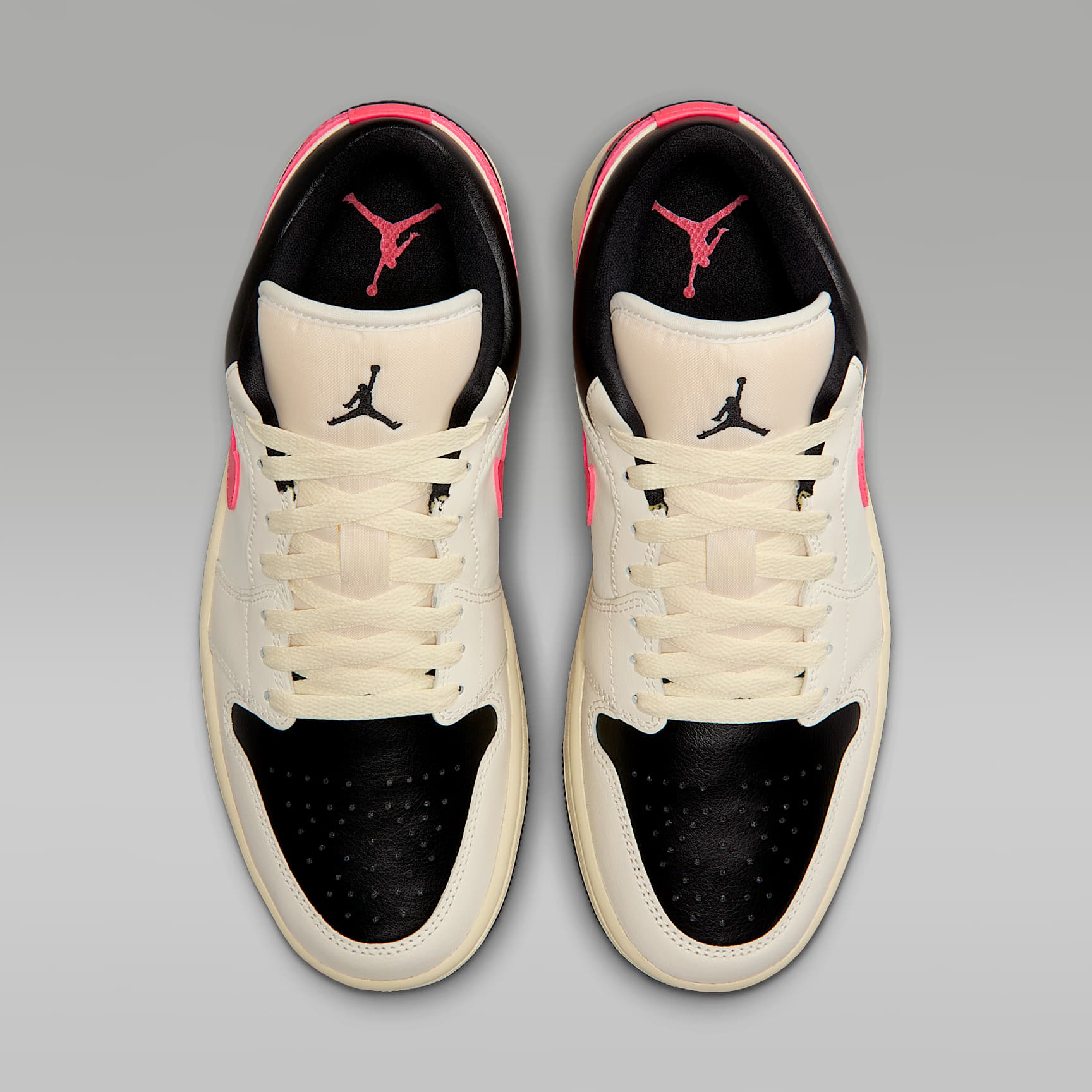 Air Jordan 1 Low Damenschuh – Pale Ivory/Schwarz/Muslin/Racer Pink
