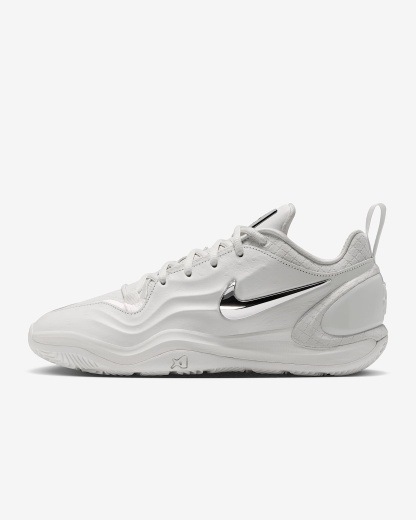 A'Two "White Label LX" A'ja Wilson Basketballschuh – Sail/Schwarz/Metallic Silver