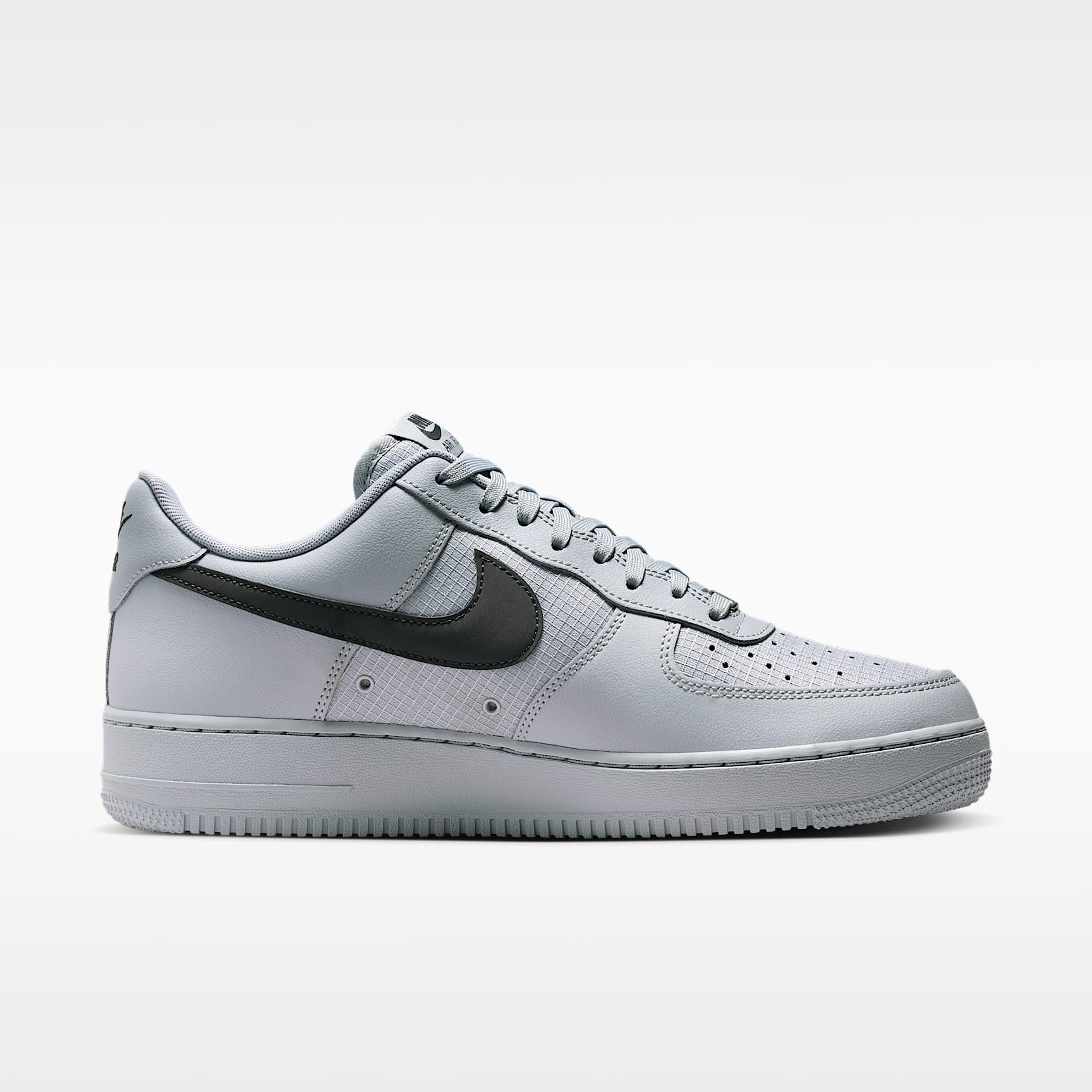 Nike Air Force 1 '07 LV8 Schuh (Herren) – Wolf Grey/Wolf Grey/Dark Smoke Grey