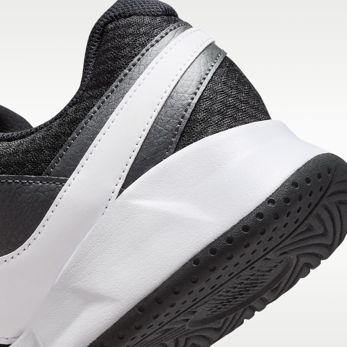 NikeCourt Lite 4 Herren-Tennisschuh – Schwarz/Anthracite/Weiß