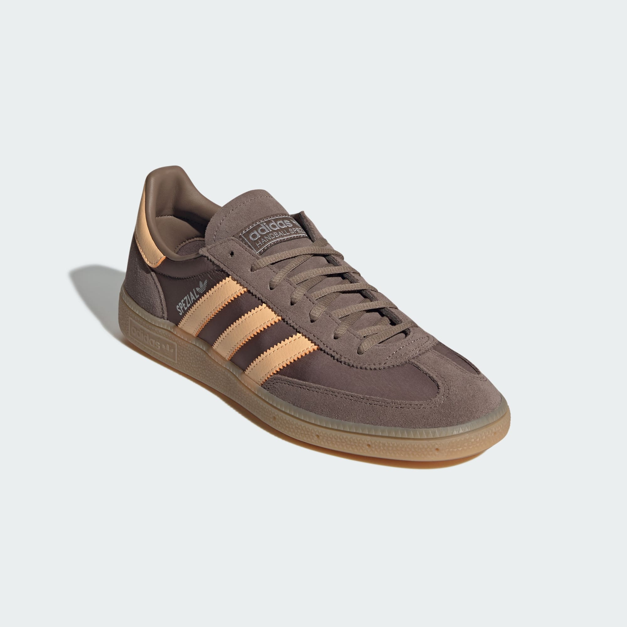 HANDBALL SPEZIAL SCHUH – Earth Strata / Pulse Amber / Gum – KK2692