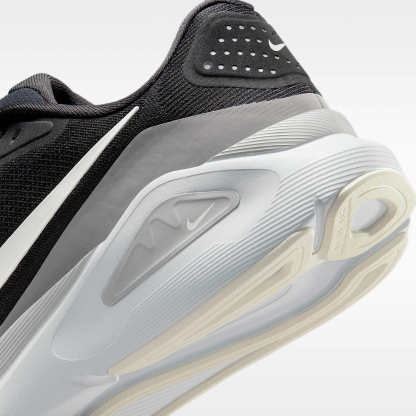 Nike Structure 26 Straßenlaufschuh (Herren) – Anthracite/Light Smoke Grey/Pure Platinum/Sail