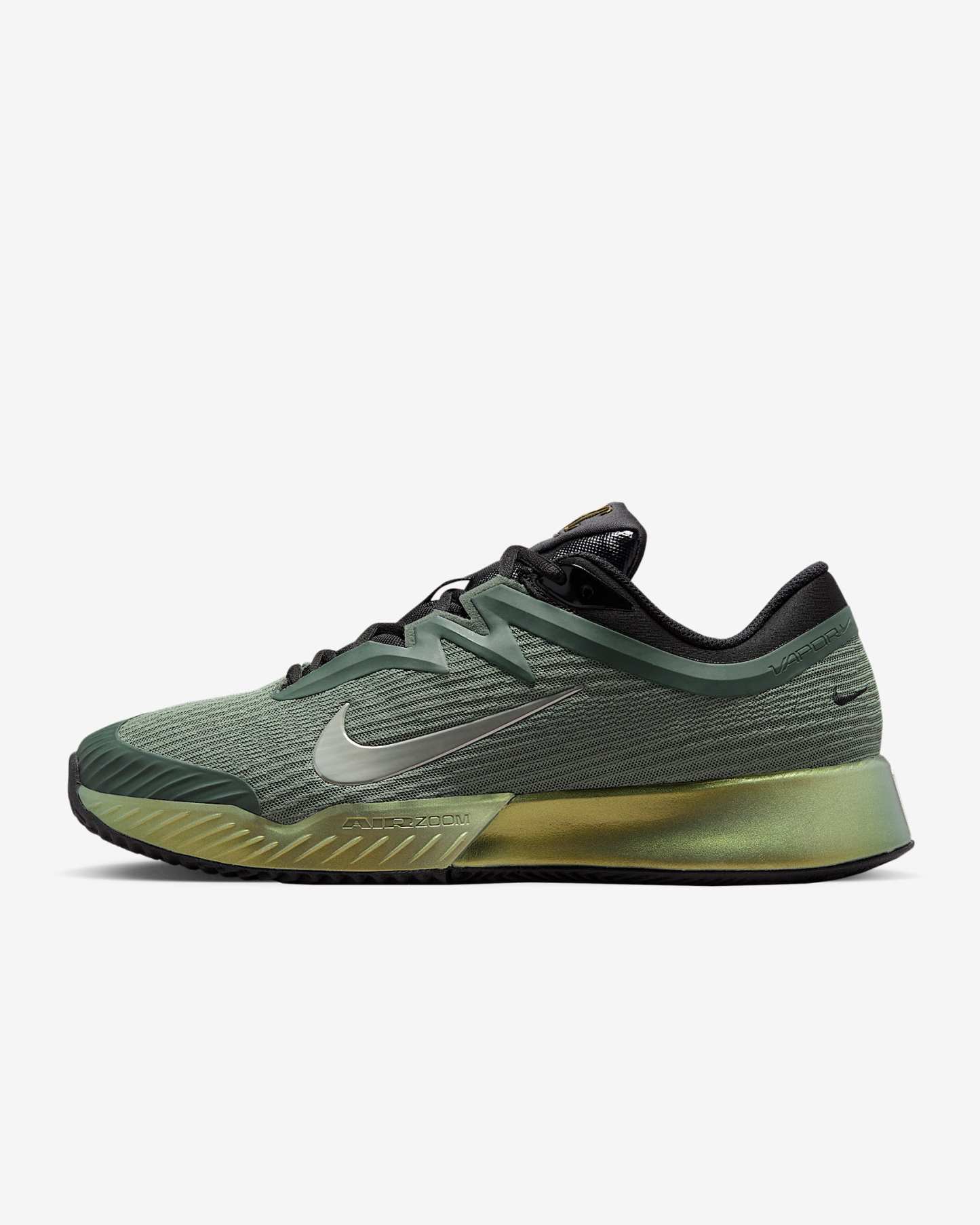 Nike Vapor Pro 3 PRM Clay Court Tennisschuhe (Herren) – Camo Green/Pure Platinum/Schwarz/Metallic Gold