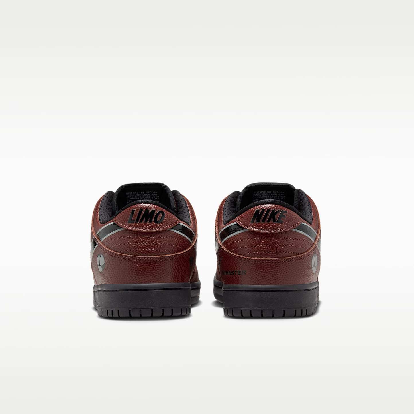 Nike SB Dunk Low Pro Skateboardschuh – Dark Pony/Silber/Weiß/Schwarz
