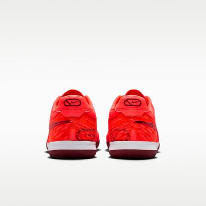 Nike Tiempo Reactgato Low Top Fußballschuh für Hallen- und Hartplätze – Bright Crimson/Team Red