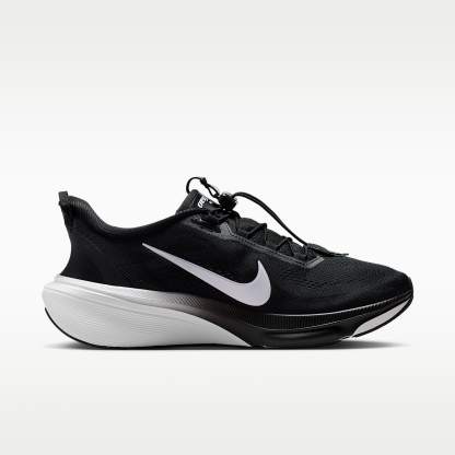 Nike Pegasus 42 EasyOn Straßenlaufschuh (Herren) – Schwarz/Dark Smoke Grey/Weiß